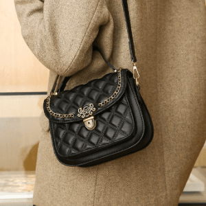 black quilted handbag at Beat Price in Pakistan